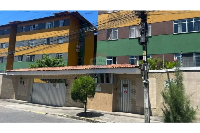 APARTAMENTO 02 QUARTOS NO BAIRRO SÃO JOÃO DO TAUAPE - R$ 900,00