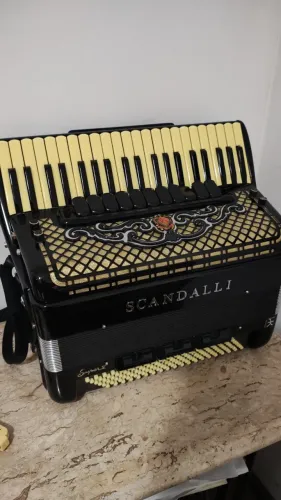 Acordeon Super V Cordovox