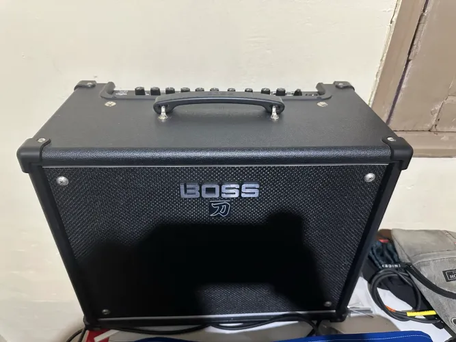 CUBO PRA GUITARRA BOSSS