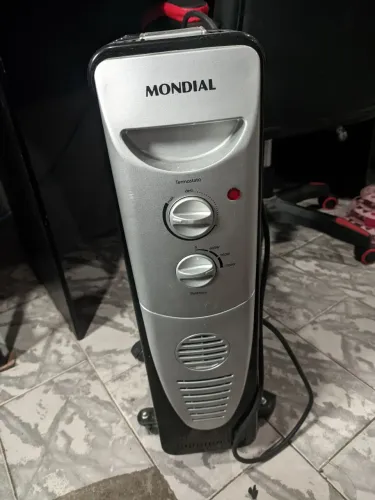 Aquecedor a óleo Mondial