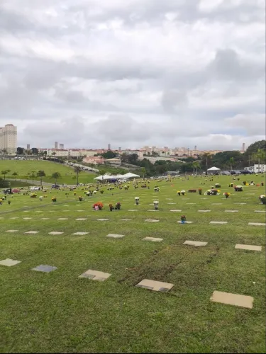 Vende-se terreno em cemitério (Memorial Park)
