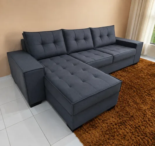 Sofá chaise em linho disponível a pronta entrega