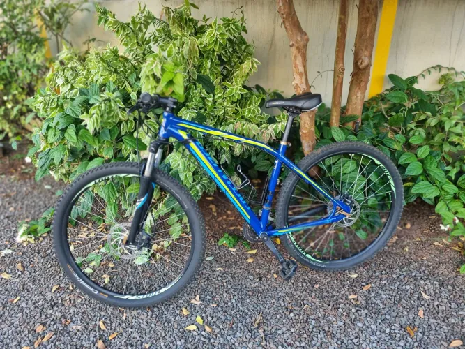SPECIALIZED ROCKHOOPER SPORT 29