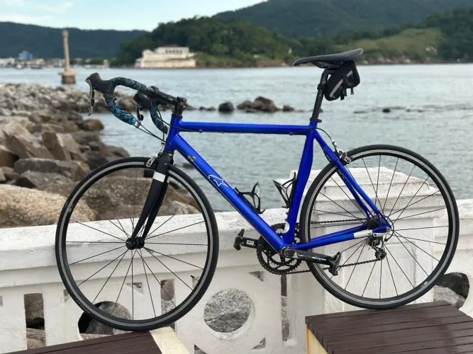 BICICLETA SPEED TAMANHO 56 - PRONTA PARA PEDALAR!