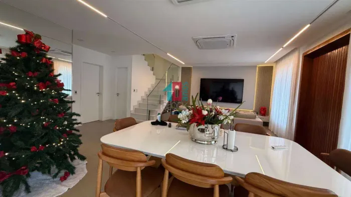 Recreio dos Bandeirantes | Casa de Condomínio 3 quartos, sendo 3 suites