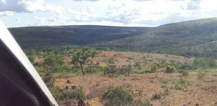 664 Hectares em Três Marias/MG Área c/ Água, Potencial para Reserva Ambiental e gado