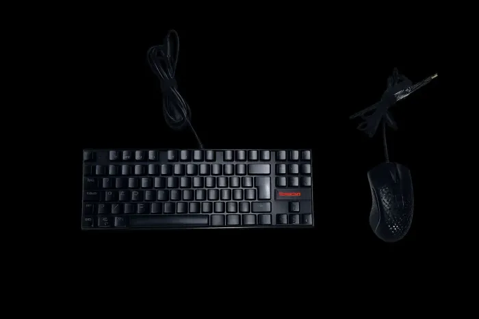 TECLADO E MOUSE REDRAGON