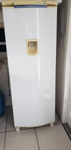 Geladeira Consul 380 litros funcionando perfeitamente entrego