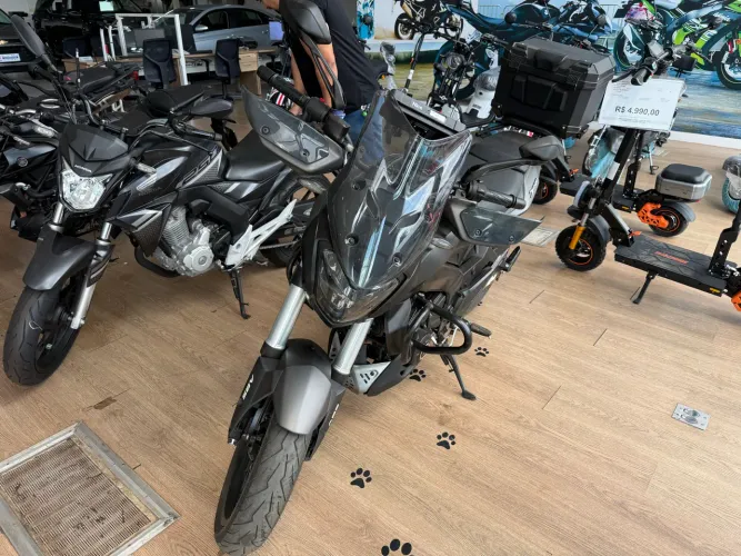 Bajaj Dominar 400