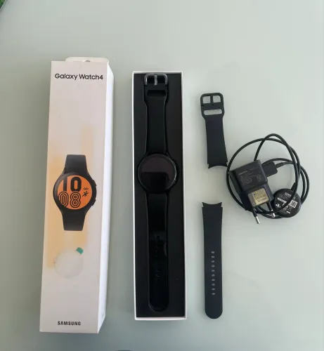Samsung Watch 4