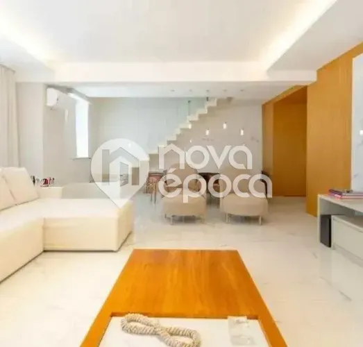 Imóvel para venda tem 200 metros quadrados com 3 quartos em Copacabana - Rio de Janeiro - 