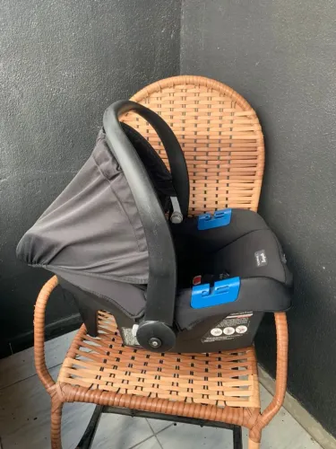 Bebê conforto Burigotto