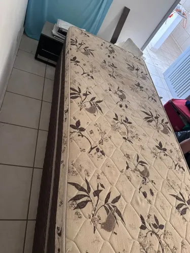 Vendo CAMA BOX SOLTEIRO