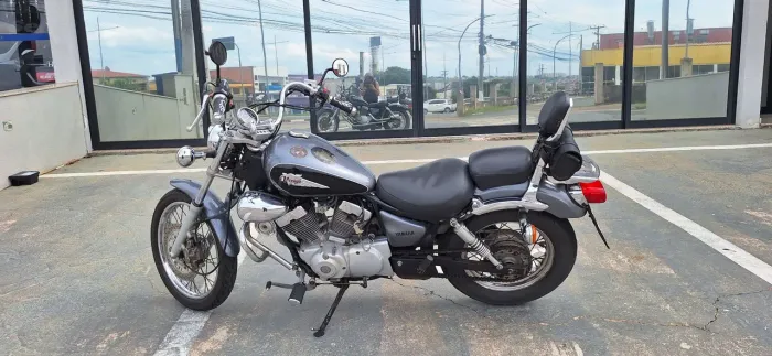 Yamaha Virago 250