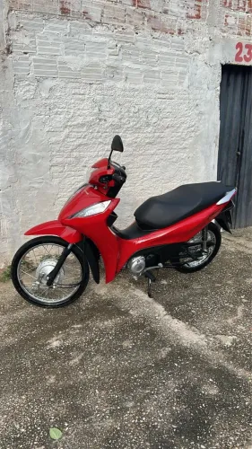 Vendo ágio de Biz ou troco em carro do meu interesse 