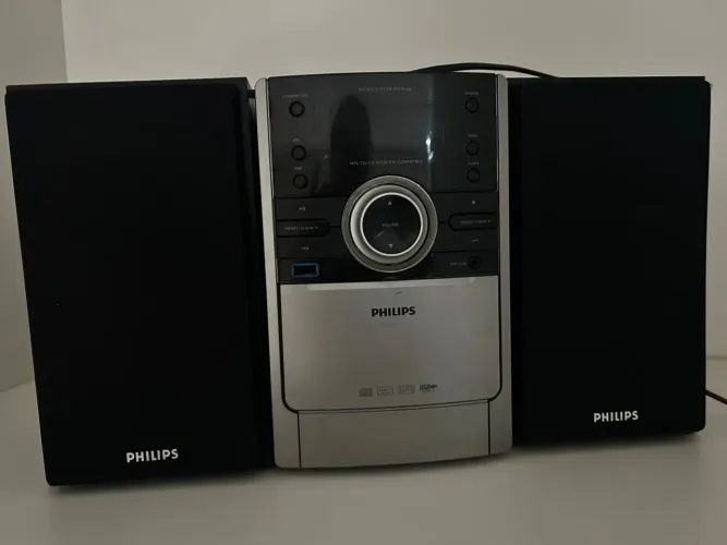 Som Philips com caixas de.som entrada USB