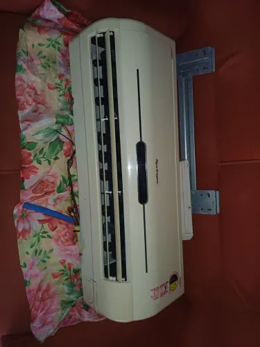 Ar condicionado 7500 btus Springer
