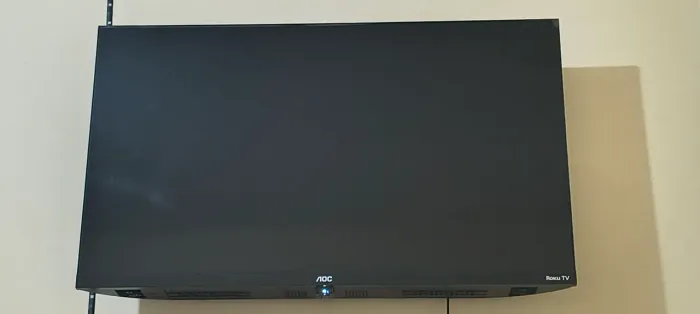Obs: RETIRA NO LOCAL BUTANTÃ 650$ TV SMART 32 POLEGADAS AOC NOVA