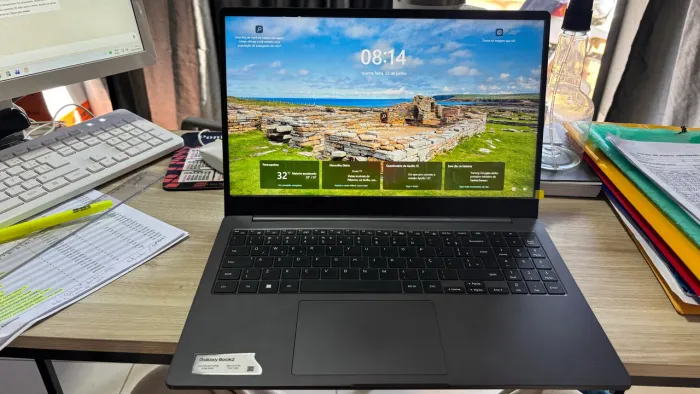 SAMSUNG GALAXY BOOK2 Intel core I5 - Windows 11