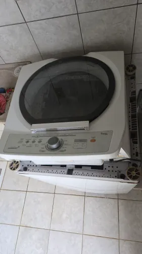 MÁQUINA BRASTEMP 15KG COM DEFEITO VENDO PEÇAS 
