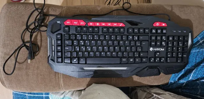 Teclado semi mecânico Hayom