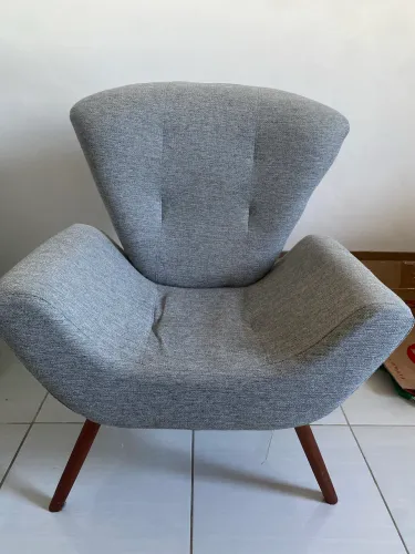 Poltrona Decorativa Cinza Moderna - Excelente Estado