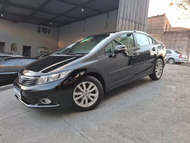 Honda Civic Sedan LXR 2.0 Flexone 16V Aut. 4P 2014
