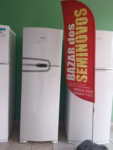 Geladeira  consul modelo CRM43M frost free  386 litros  !