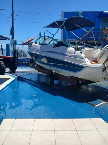 Lancha focker  2015  tamanho 21,5 