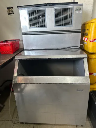 Máquina de gelo Everest 150kg