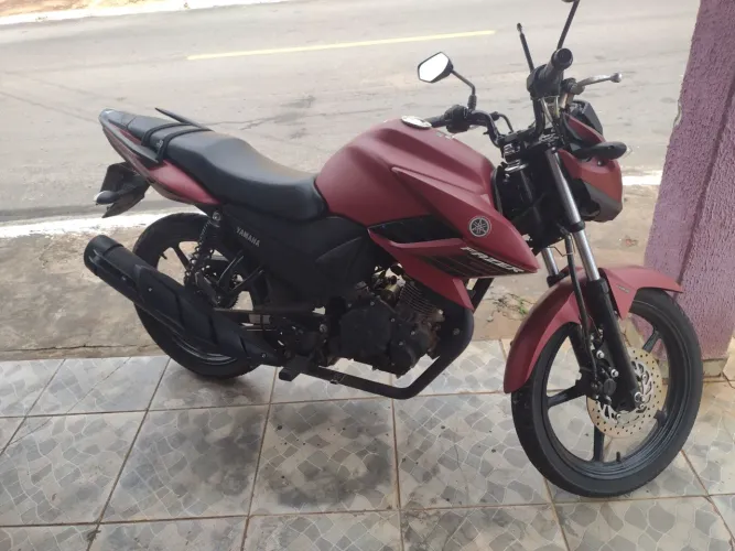 Vende fazer 150 único dono 2.022