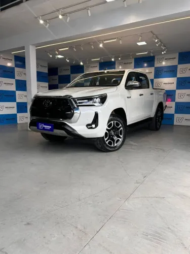 Toyota Hilux CD SRX 4X4 2.8 TDI 16V Diesel Aut. 2022