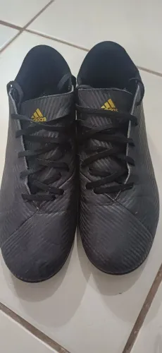 Chuteira adidas original tamanho 42