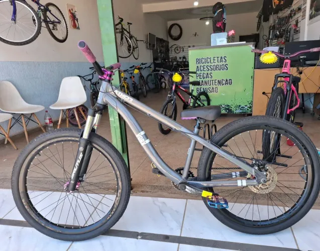 Athor Vorx aro 26 Freeride. <br><br>2.700R$