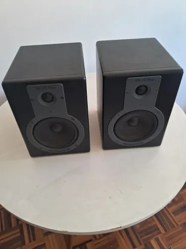 Par de Monitor de Áudio p/ estúdio M-Audio Bx5