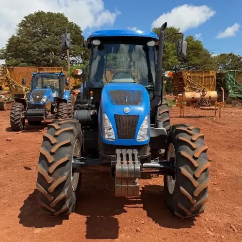 TRATOR NEW HOLLAND TL