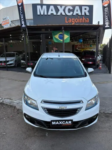 Chevrolet Onix Hatch LTZ 1.4 8V Flex Mec. 4P 2015