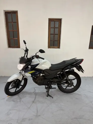 FAZER 150 BRANCA 2020