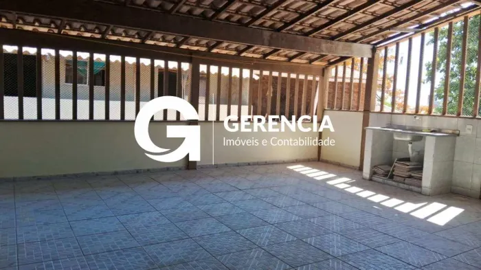 Casa de vila em Cabo Frio, Parque Burle, com 2 quartos, 100m²