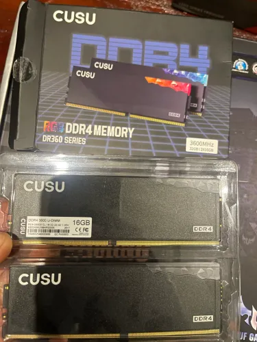 Memória RAM DDR4 32GB (2x16)