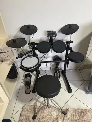 Vendo bateria Eletrônica 
