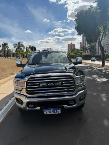 Ram 3500 Limited Longhorn 6.7 TB CD Diesel 2024