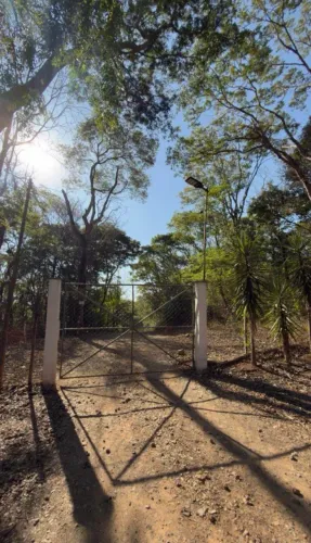 Lote de 1.000 m² em condomínio