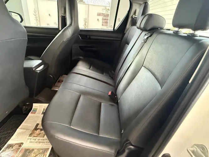 Toyota Hilux CD 4X4 2.8 Diesel Mec. 2021