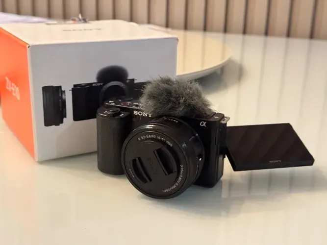 VENDO SONY ZV-E10