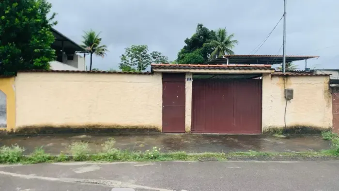 Imóvel para venda possui 360 metros quadrados com 2 quartos