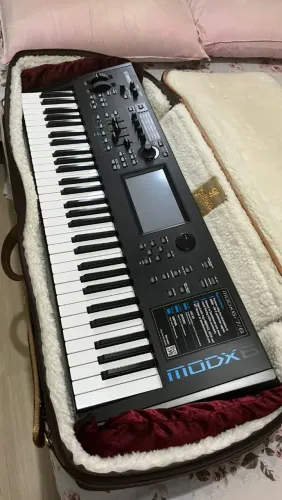 Modx 61