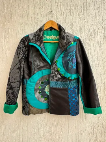 Jaqueta Desigual,veste M