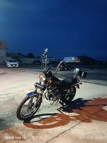 Suzuki Intruder 125