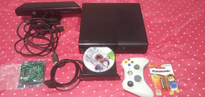 Xbox 360 Super Slim LTU2 3.0 é xploit.